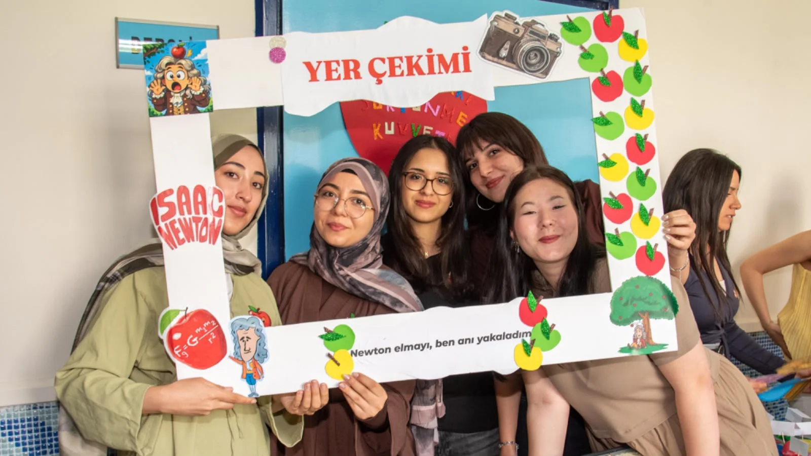 Fakültemizde Materyal ve Oyun Şenliği Düzenlendi